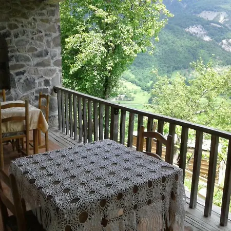 Familja Carku Vendégház Theth