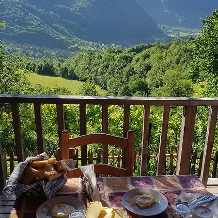 Vendégház Familja Carku Theth